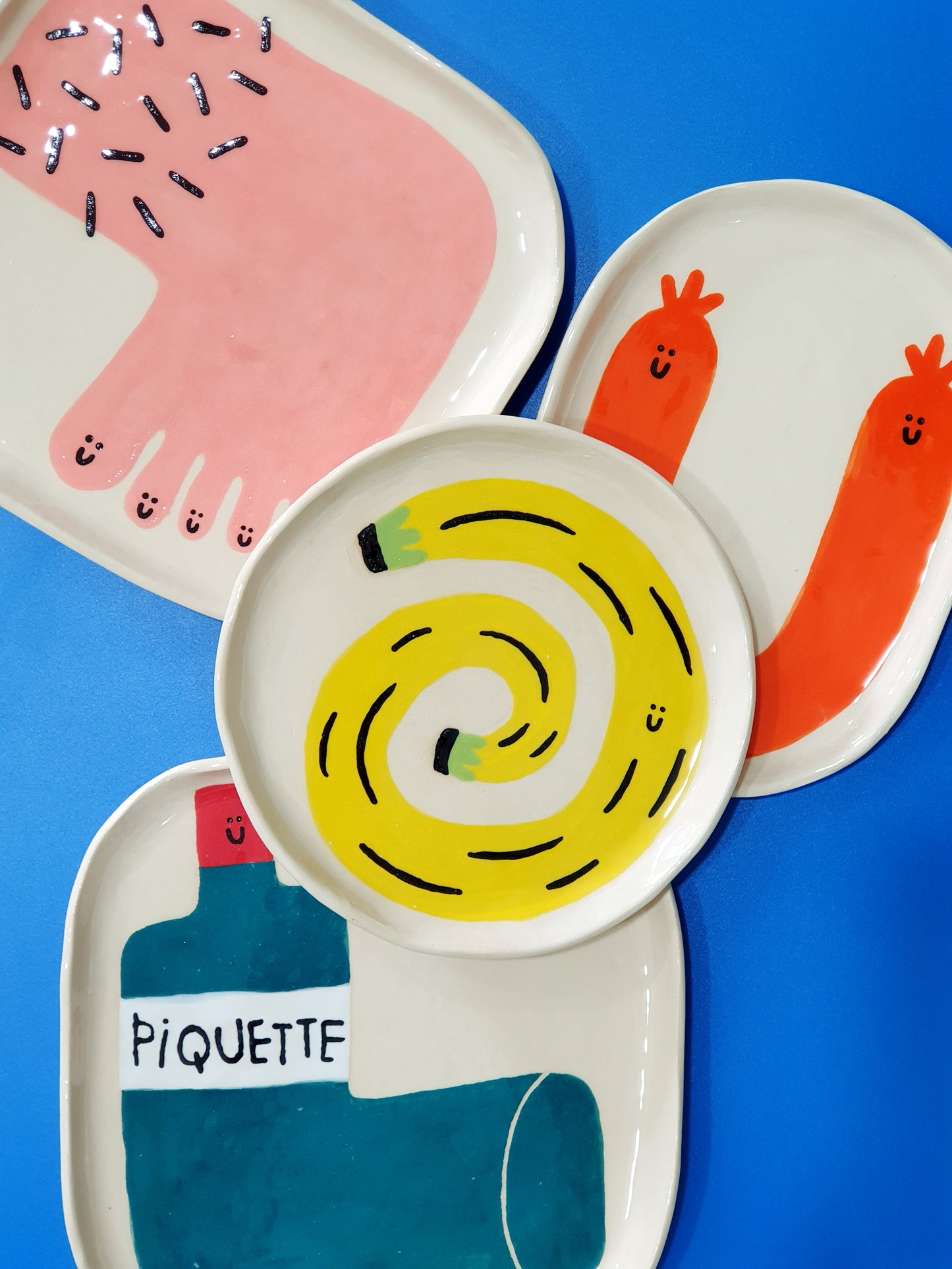 Happy Piquette (cheap wine!) - Happy Things Plate