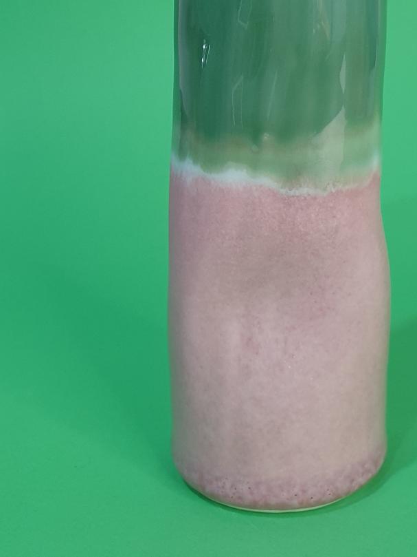 Lab Distortion Vase 3