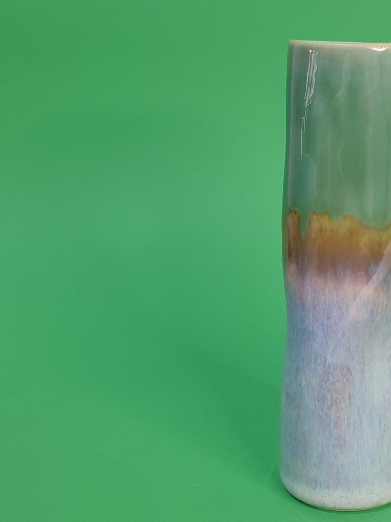Lab Distortion Vase 2