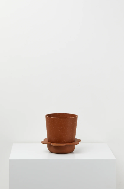 Spring Pot - Clay with musk speckle