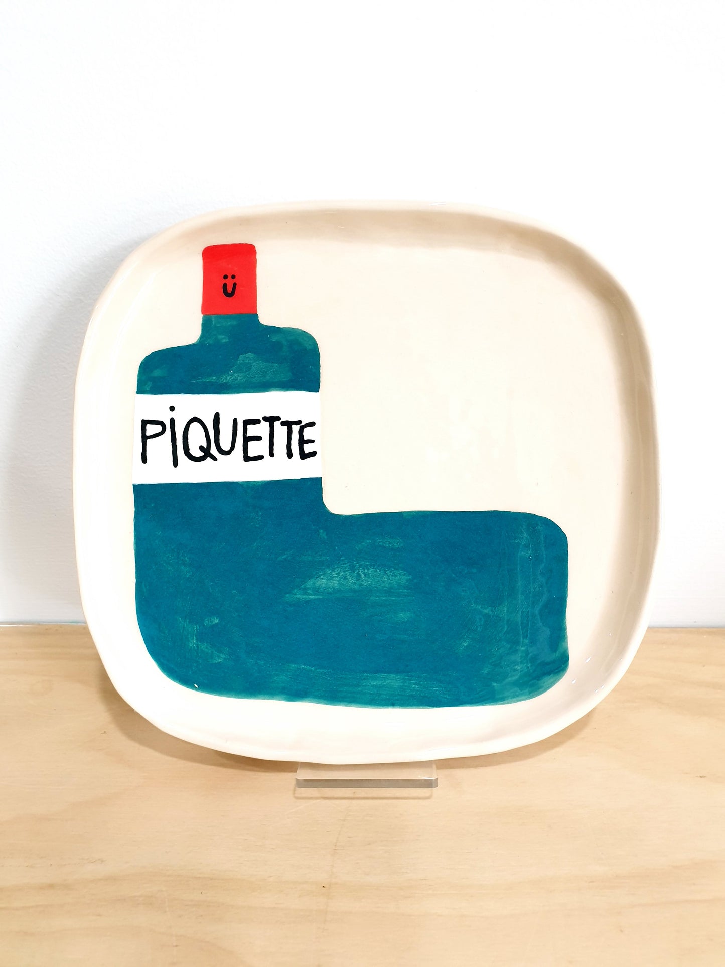Happy Piquette (cheap wine!)  - Happy Things Plate