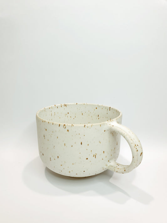 Mion Mug 11