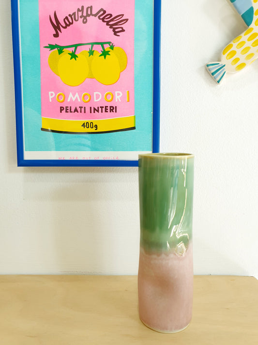 Lab Distortion Vase 3