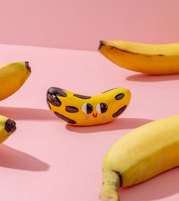 Hungry Banana tiny ceramic