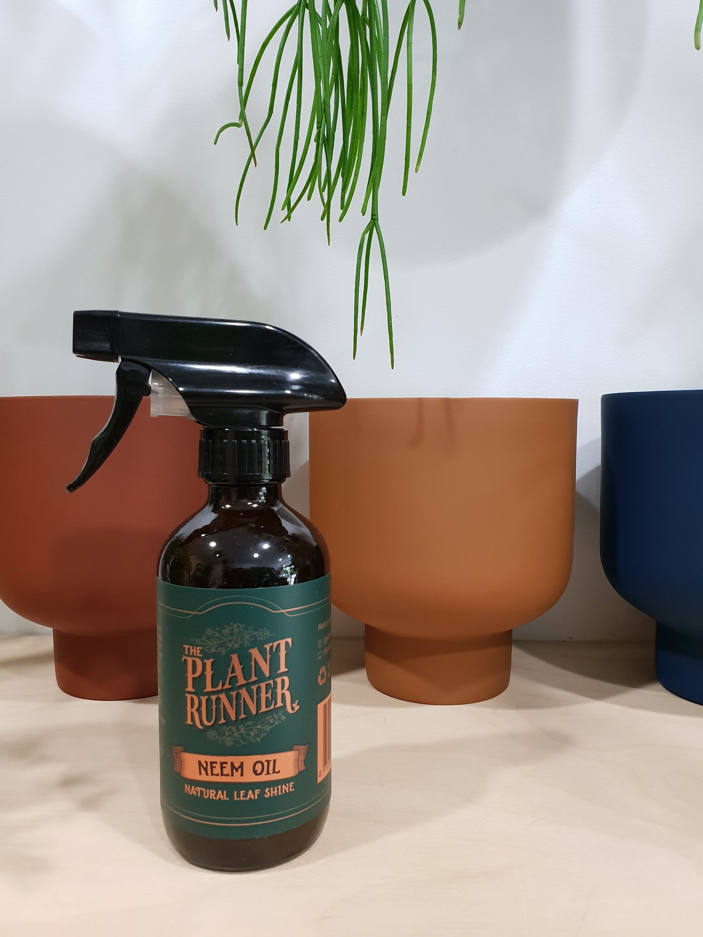 Neem Oil Leaf Shine Plant Runner 250ml Plant Space au